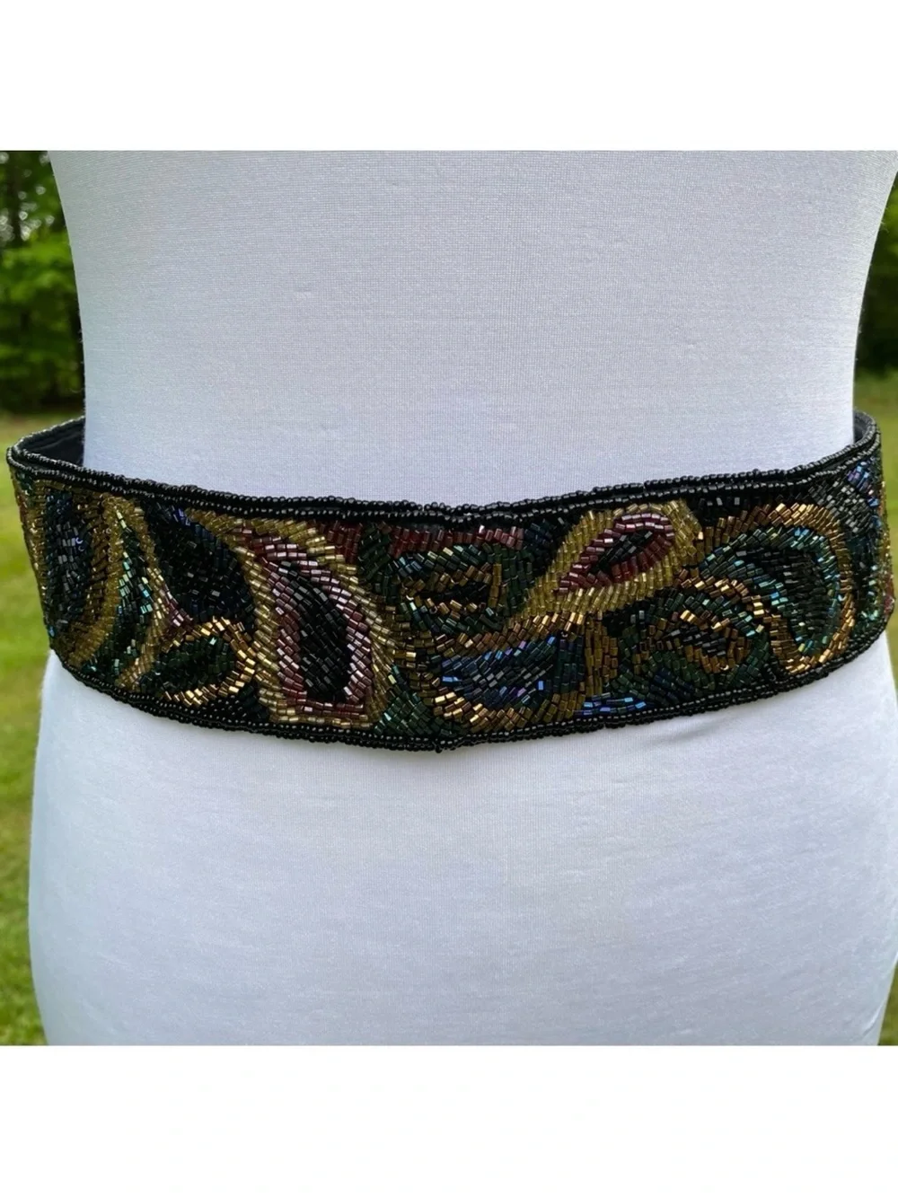 LA REGALE LTD BELT WIDE BLACK SATIN BEADED MULTI COLOR PEACOCK COLOR SIZE M